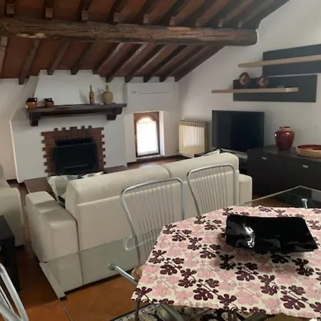 Daisy House: Attic In The Historical Center Appartamento *